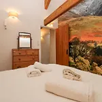 Taylor's Keswick (Cumbria)